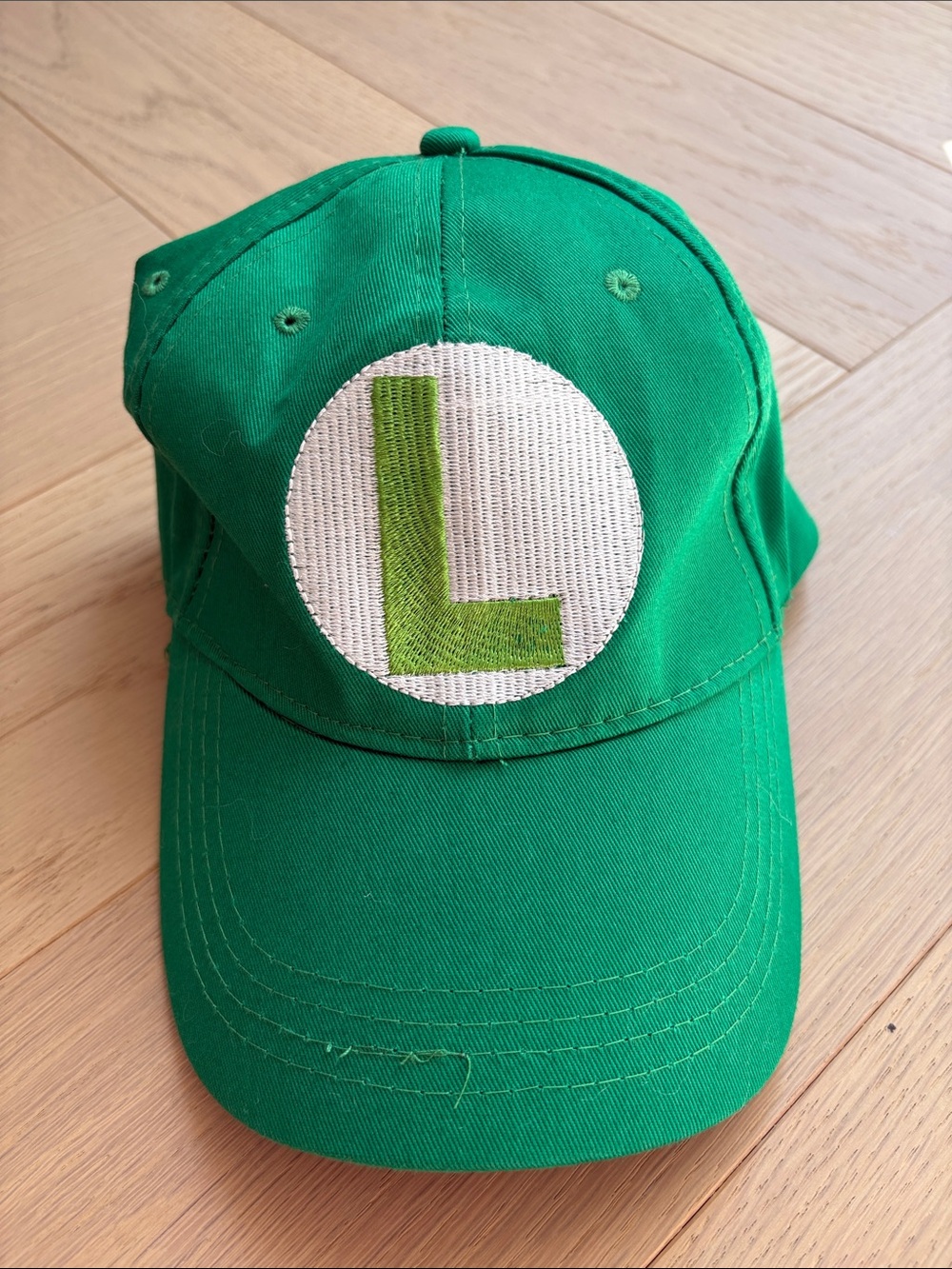 Nintendo Super Mario Bros. Luigi Green Baseball Cap Adult Size